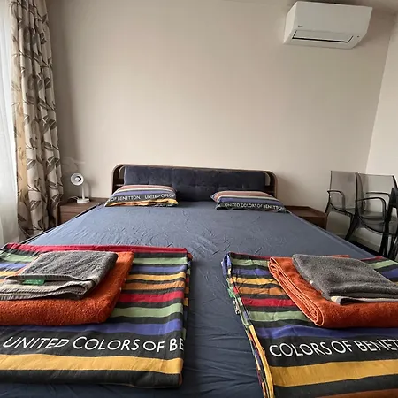 Botabara 312 Front Apartament